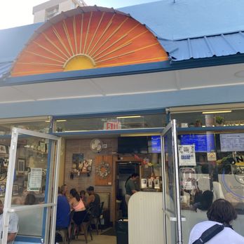 Sunny’s Local Grind - Coffee & Tea Near Me - Honolulu, Hawaii