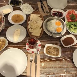 Moda Van Kahvaltı - Van 2 kisilik serpme kahvaltisi (79TL)