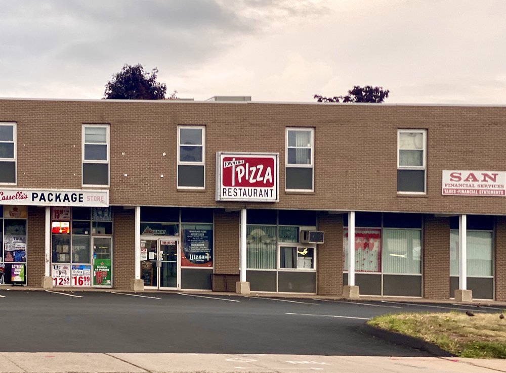 TOWN LINE PIZZA & RESTAURANT 20 Reviews 736 New Britain Ave