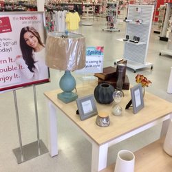 Burkes Outlet - Display