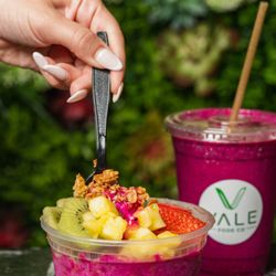 Vale Healthy Kitchen - Dragonfruit Bowl