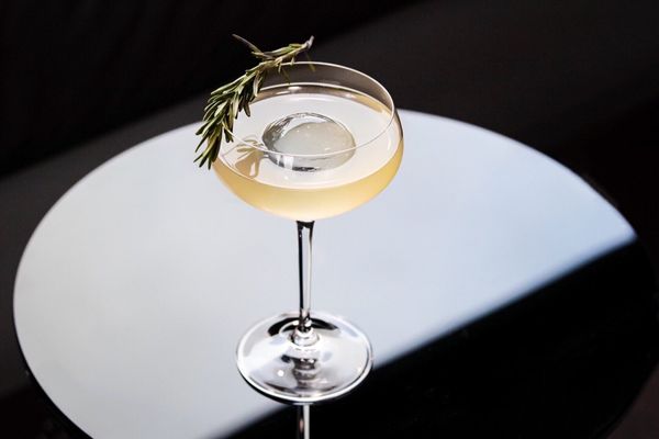 Twenty Third Bar by null