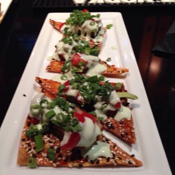 Thunder Bay Restaurant - Spicy tuna nachos - American Near Me - Pewaukee, Wisconsin Thunder Bay Restaurant - Spicy tuna nachos - American Near Me - Pewaukee, Wisconsin