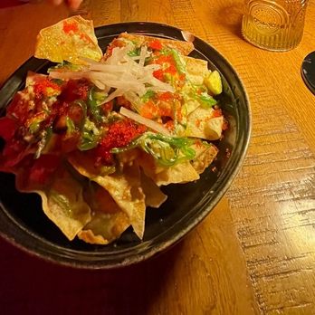 The Vandalist - Poké Nachos - Cocktail Bars Near Me - Whittier, California