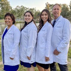 Beachside Optometry - Drs. Germundsen and Dr. Arboleda, a family of optometrists