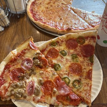 Mimi's Pizzeria - Italian Near Me - Dallas, Texas Mimi's Pizzeria - Italian Near Me - Dallas, Texas