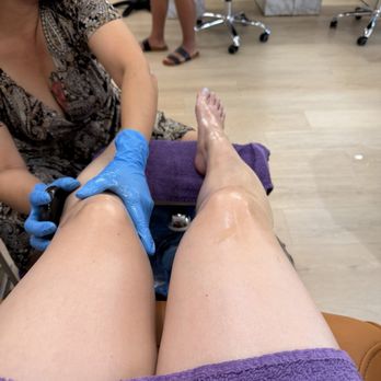 Moonlight Nails & Spa - hot stones :) - Nail Salons Near Me - Honolulu, Hawaii