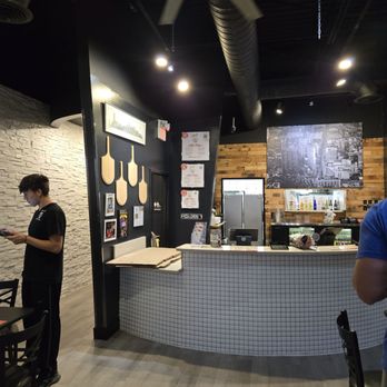 Little Mike's - Pizza Near Me - Plantation, Florida