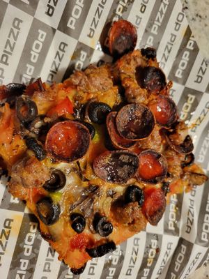 Pop Pizza by null