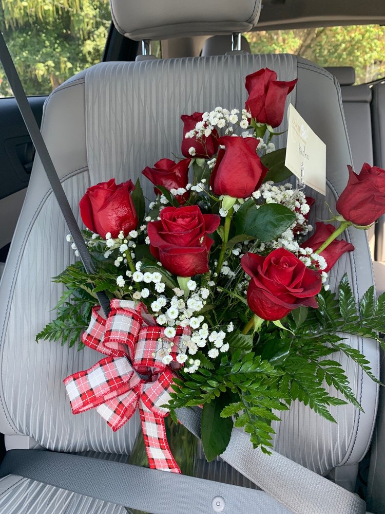 LAMAR GREENHOUSE & FLORIST Updated August 2024 Request Information 103 E 9th St, Lamar