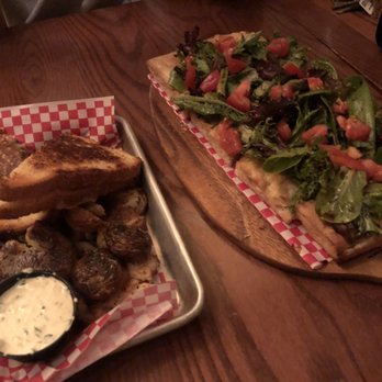 The Point Tavern - Burger n Pizza - Bars Near Me - Providence, Rhode Island The Point Tavern - Burger n Pizza - Bars Near Me - Providence, Rhode Island