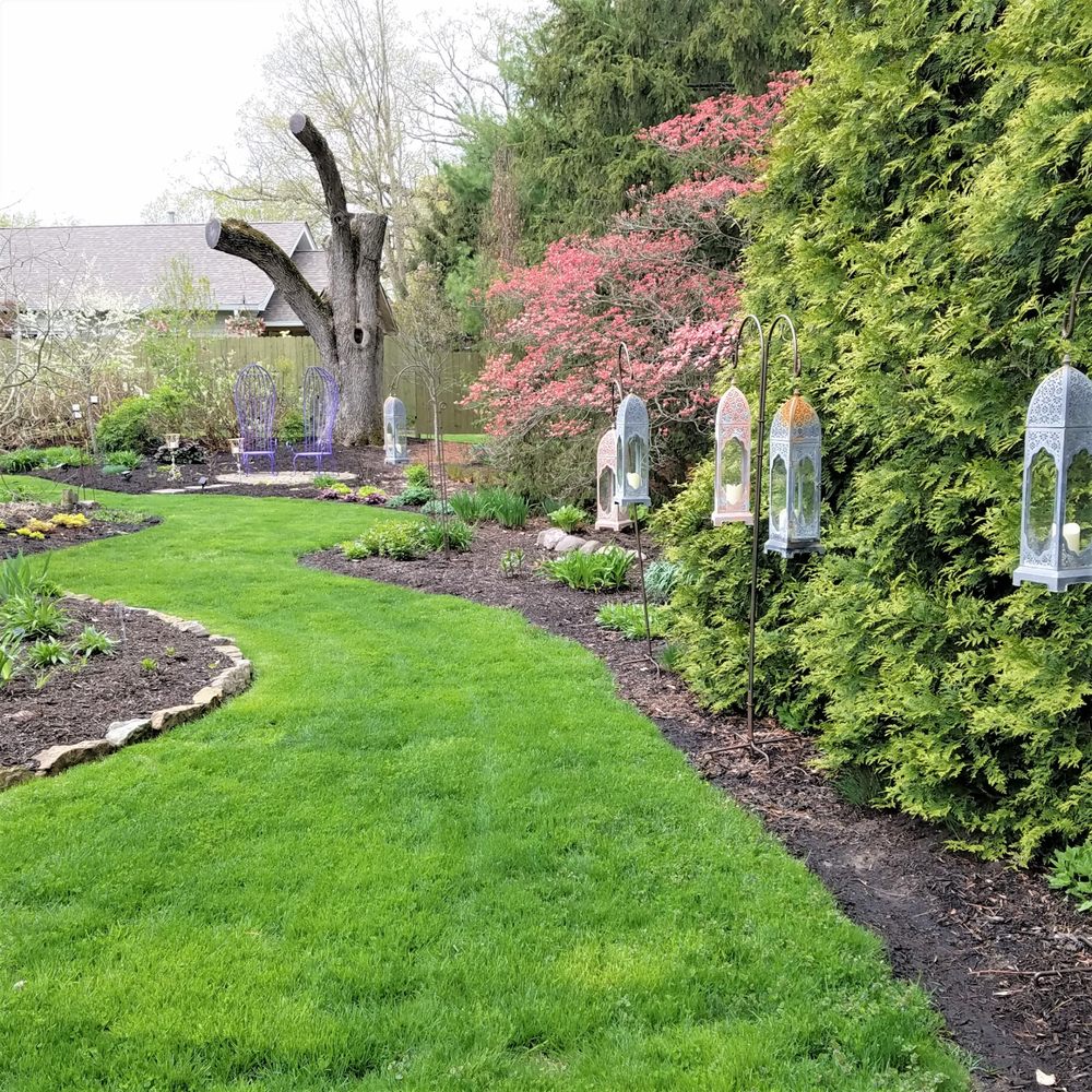 Avon Gardens - clever landscaping and lighting - Landscaping Near Me - Avon, Indiana