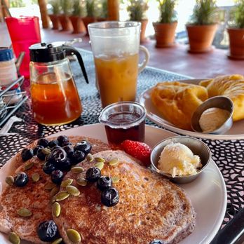 Twin Rocks Cafe - Pancakes - Cafes Near Me - Bluff, Utah Twin Rocks Cafe - Pancakes - Cafes Near Me - Bluff, Utah