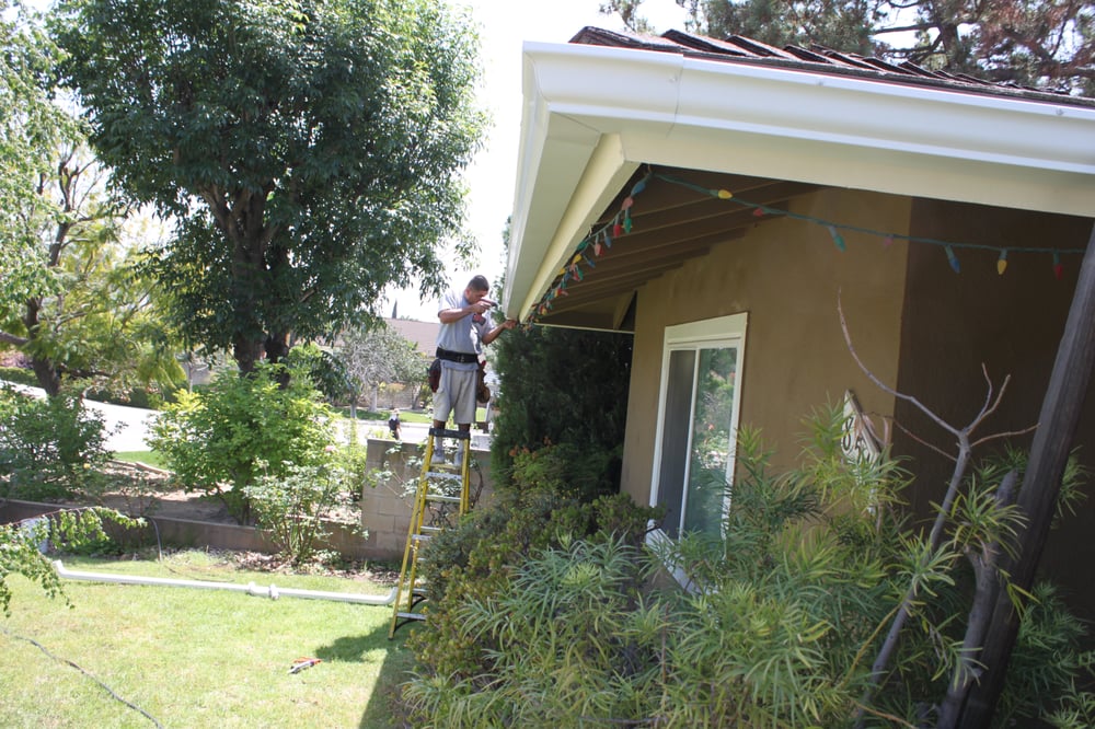 Slide of Rancho Rain Gutters