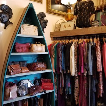 workshop vintage - Handbags, boots, coats - Used, Vintage & Consignment Near Me - Portland, Oregon