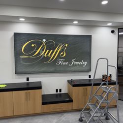 Duff's Fine Jewelry - Logo at the back of store.