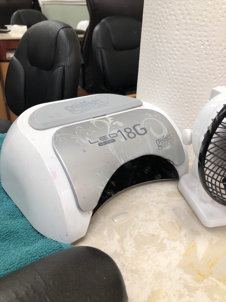 PRO NAIL & SPA 28 Reviews 198 N 21st St, Purcellville, Virginia