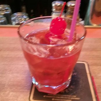 Dino's Bar & Grill - Pizza Near Me - Dodgeville, Wisconsin