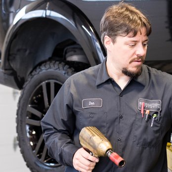 Rovalution Automotive - Auto Repair Near Me - North Vancouver, British Columbia Rovalution Automotive - Auto Repair Near Me - North Vancouver, British Columbia