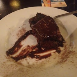 Tanners - Ventured in again. Sunday 5pm. 50's rock & roll. Better than Hip Hop. Thank you for taking note of my straup! Lovely pudding!!!