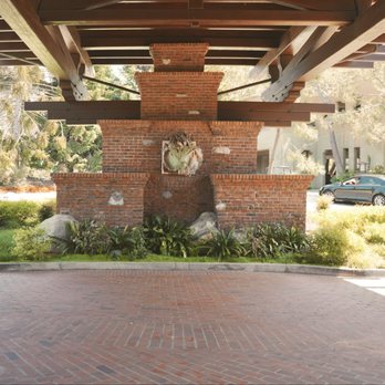 The Lodge at Torrey Pines - Hotel's drop off point. They offer valet and self-parking. - Hotels Near Me - La Jolla, California