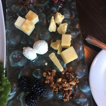 Dauphin's - Cheese plate! - Seafood Near Me - Mobile, Alabama