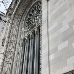 Temple Emanu-El