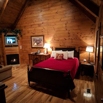 New River Trail Cabins - Mountain Treasure - Vacation Rentals Near Me - Galax, Virginia New River Trail Cabins - Mountain Treasure - Vacation Rentals Near Me - Galax, Virginia