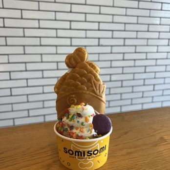 Somisomi - Fruity pebbles ice cream - Ice Cream & Frozen Yogurt Near Me - Irvine, California Somisomi - Fruity pebbles ice cream - Ice Cream & Frozen Yogurt Near Me - Irvine, California