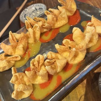 Blue Sushi Sake Grill - Sushi Bars Near Me - Dallas, Texas