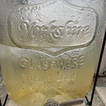 Candor Grille - Lemon slice infused water (free) - Cafes Near Me - Tampa, Florida Candor Grille - Lemon slice infused water (free) - Cafes Near Me - Tampa, Florida