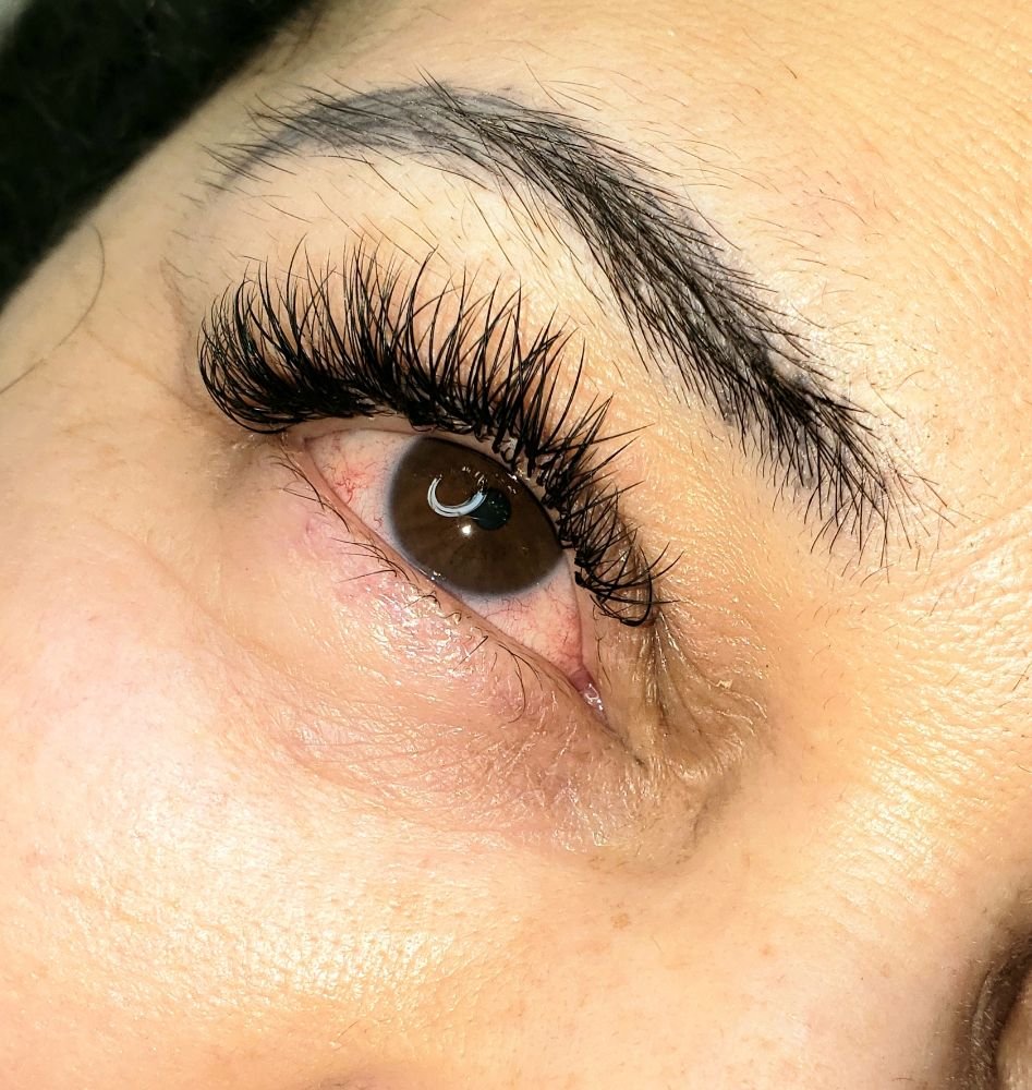 Eimy's Lashes Logo
