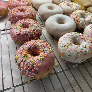 Meadowview Donuts - Strawberry donut and vanilla - Donuts Near Me - Sacramento, California Meadowview Donuts - Strawberry donut and vanilla - Donuts Near Me - Sacramento, California