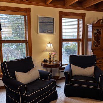 Spouter Inn Bed and Breakfast - Relax in our well appointed guest rooms - Bed & Breakfast Near Me - Lincolnville, Maine Spouter Inn Bed and Breakfast - Relax in our well appointed guest rooms - Bed & Breakfast Near Me - Lincolnville, Maine