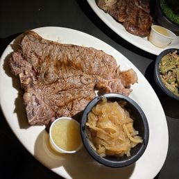 Cowgirl T-bone 16oz Steak