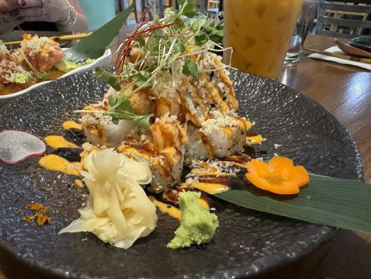 Ryoshi Sushi & Izakaya by null
