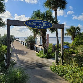 Melbourne Beach Pier - Parks Near Me - Melbourne Beach, Florida