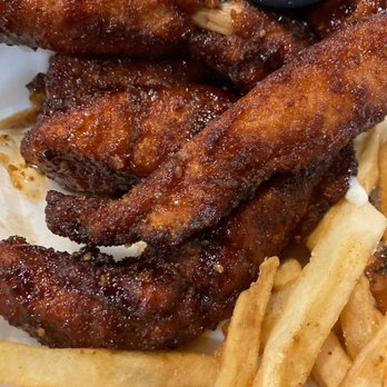 Bonilla's pizza - Tenders - Pizza Near Me - Attleboro, Massachusetts