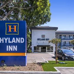 Hyland Inn Near Pasadena Civic Center