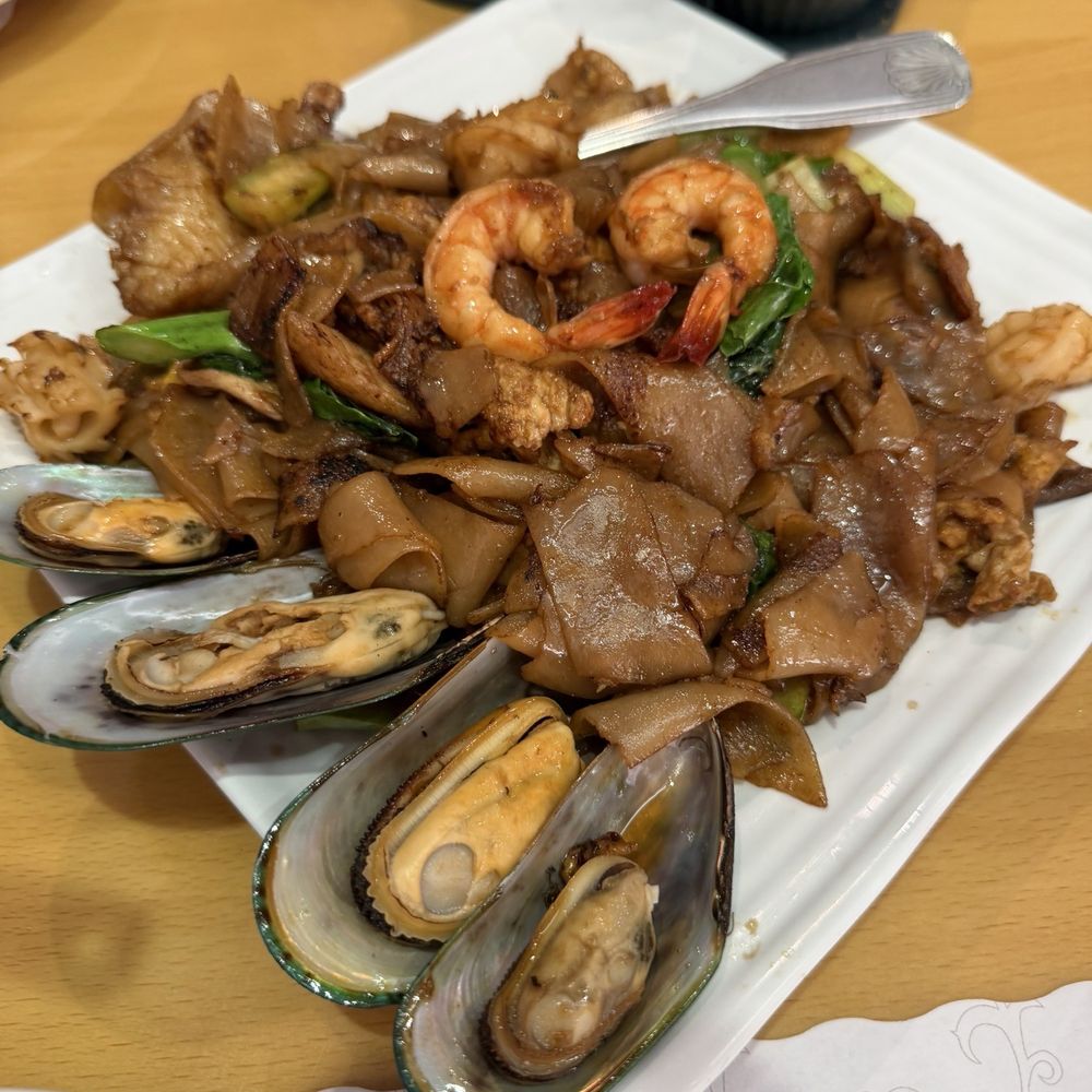 Orchid Thai - Pad See Ew - Thai Near Me - Baldwin Park, California Orchid Thai - Pad See Ew - Thai Near Me - Baldwin Park, California