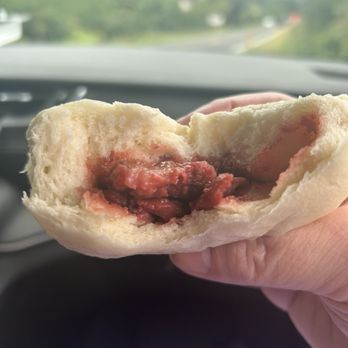 Da Bread Stand - Char Siu bun, soft and hot! - Bakeries Near Me Da Bread Stand - Char Siu bun, soft and hot! - Bakeries Near Me