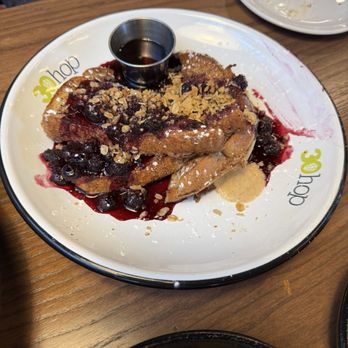 30hop - French toast - Breakfast & Brunch Near Me - OMAHA N, Nebraska 30hop - French toast - Breakfast & Brunch Near Me - OMAHA N, Nebraska