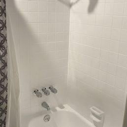 Finished product. Tub and shower painted by Avan.