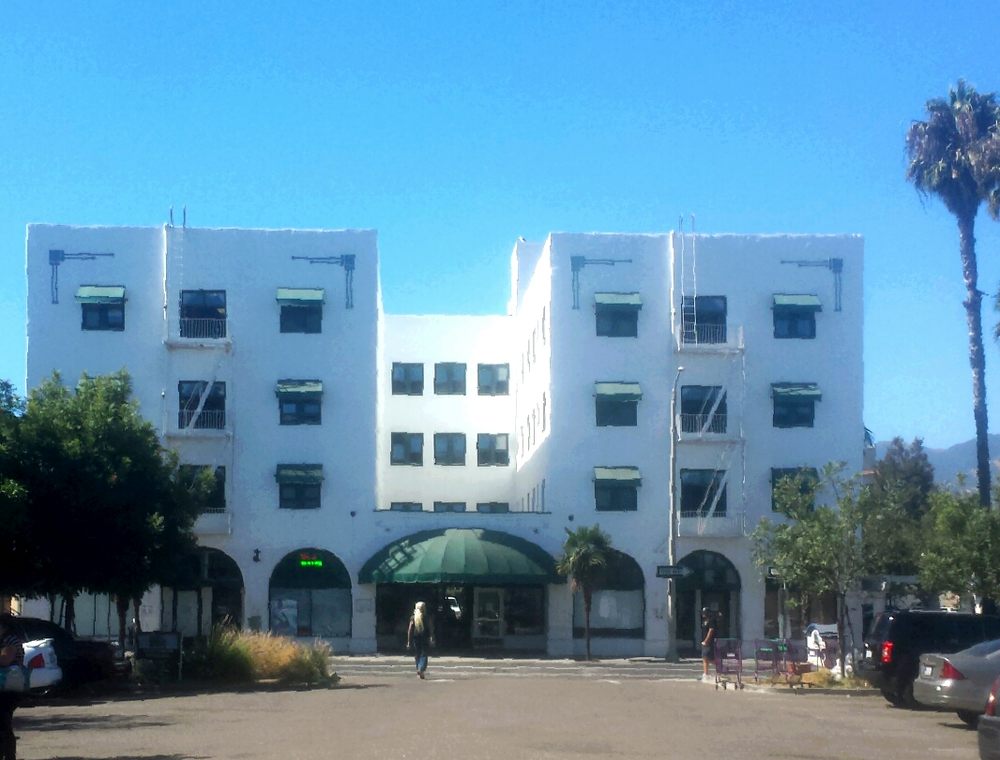 FAULDING HOTEL THE NEW Updated October 2024 15 E Haley St, Santa