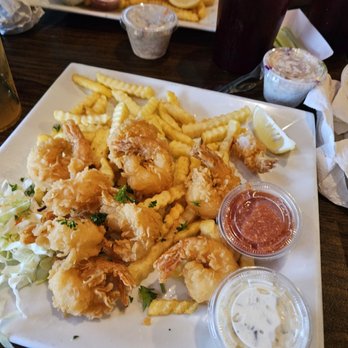 Billy's Tavern - Pubs Near Me - Davie, Florida
