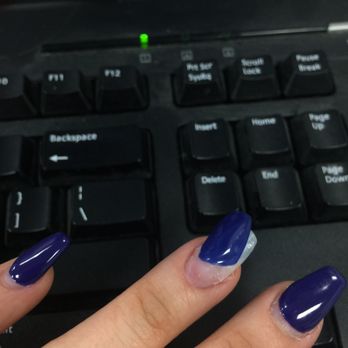 Anu Beauty Spa - Wtf. Got this on April 3rd. Today is April 11th and fell off for no reason. - Nail Salons Near Me - Toronto, Ontario