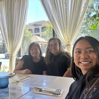 The Royale - Breakfast & Brunch Near Me - Pleasant Hill, California The Royale - Breakfast & Brunch Near Me - Pleasant Hill, California