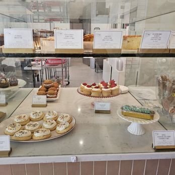 Pinch Of Salt Pastries - Wonderful options - Bakeries Near Me - Grapevine, Texas