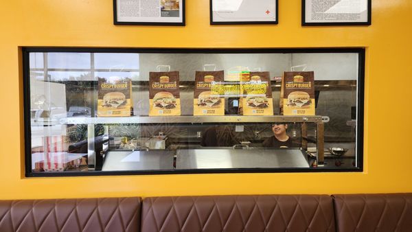 Eat Crispy Burger Convoy by null