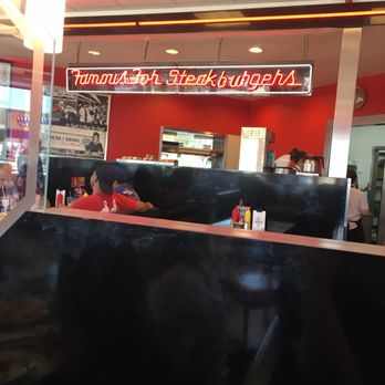Steak ’n Shake - the interior of a restaurant - Burgers Near Me - Normal, Illinois Steak ’n Shake - the interior of a restaurant - Burgers Near Me - Normal, Illinois